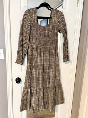 Cream the Brand - Plaid Tiered Women's Dress in Neutrals